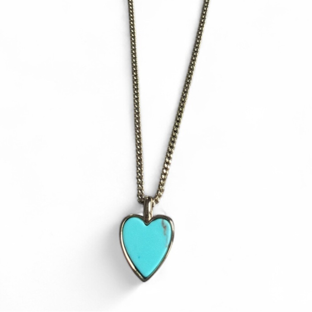 Vera Bradley Women’s Turquoise Heart Gold Chain Necklace